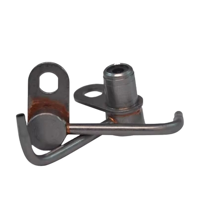 2019- Remplacer/réparer 5257526 Pièces de camions ISF2.8 Buse de refroidissement à piston à remplacer