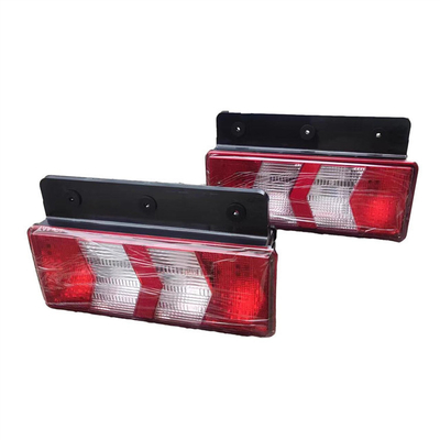 Lumière arrière rouge Jac 1025 pour les équipements automobiles JAC Jac1040 pour les pièces de rechange de camions légers 3773920e0xz-0001