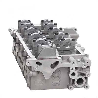 X10006961 D20TCIE Pièces de camions Tête de cylindre pour camions et chariots élévateurs à moteur Yunnei