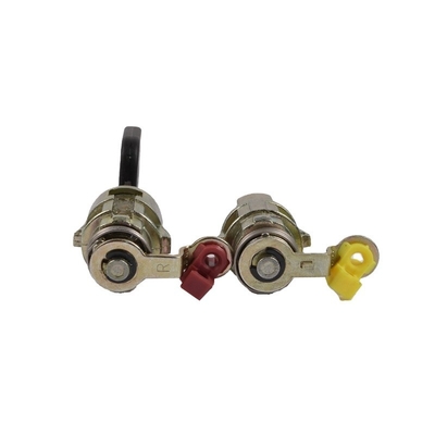 Numéro OE 1B18061500005/6 Bouteilles de serrure de porte en métal pour pièces détachées de camions Foton Ensemble complet
